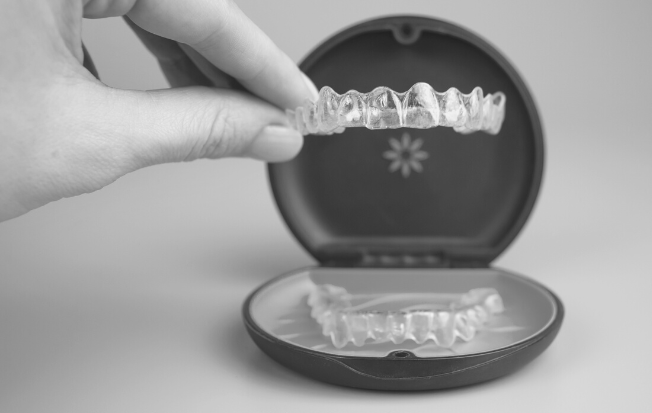 Tratamiento Invisalign Santander Ángela Apostu Estudio Dental